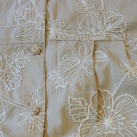 JH Collectibles Toupe Floral Embroidered 3/4 Sleeve Button Down Blouse Size L - Picture 6 of 9